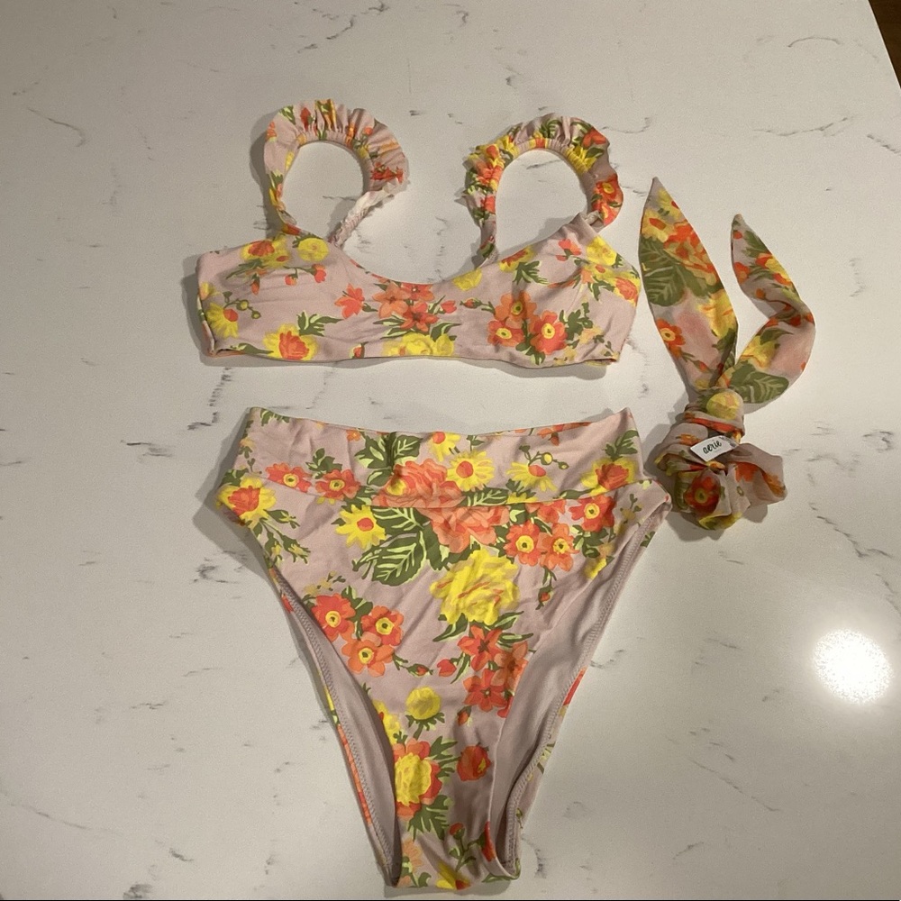 Aerie Medium Ruffle Scoop Bikini Top, High Cut Cheeky Bottoms, Chiffon Scrunchy